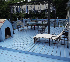 before and after i painted the deck after scrubbing the house with clorox made my, decks, outdoor furniture, outdoor living, painted furniture, patio, same deck but my redo paint freecycle does wonders