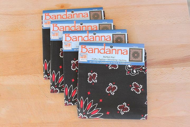 bandanna pillows, crafts, I found these 99 cent bandannas at the craft store