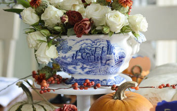 A Blue Willow Thanksgiving Table