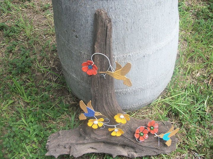 hummingbirds, crafts, woodworking projects, Placed on the dry wood for display