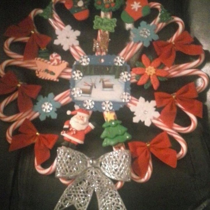 candy cane wreaths, christmas decorations, crafts, seasonal holiday decor, wreaths