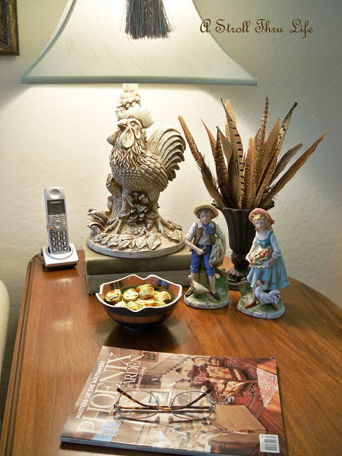 a feather bouquet, home decor, Feathers work well with my rooster lamp