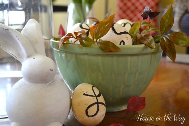 monogrammed tea stained easter eggs, crafts, easter decorations, seasonal holiday decor