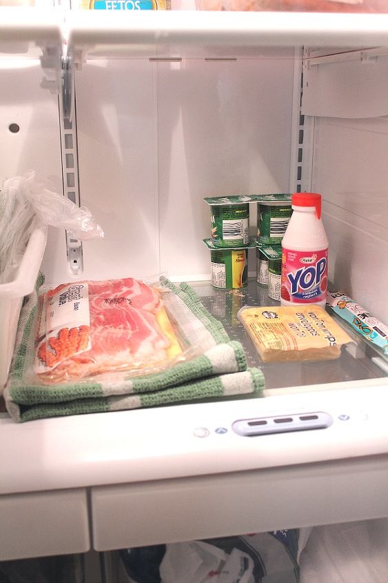 get your messy icky fridge sparkly clean in 3 minutes flat, appliances, cleaning tips, How to keep it just a little cleaner every day so you don t have to wipe as much