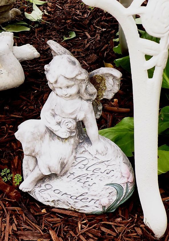 angels and blooms in the front yard, flowers, gardening, Yet another clearance angel