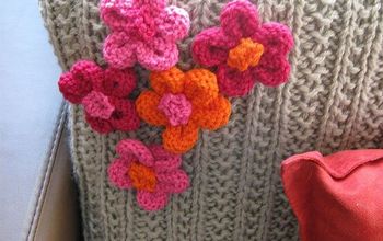 Knitted Cushion With Knitted Flowers