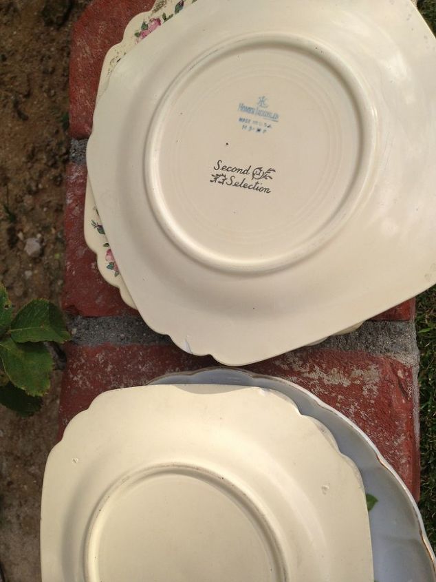 can anyone identify these pieces please, repurposing upcycling, Only one is marked Odd