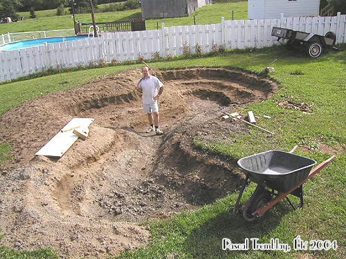 instrues para construir uma lagoa no jardim ou quintal, Eu acabei de cavar isso com uma p redonda Instru es de constru o