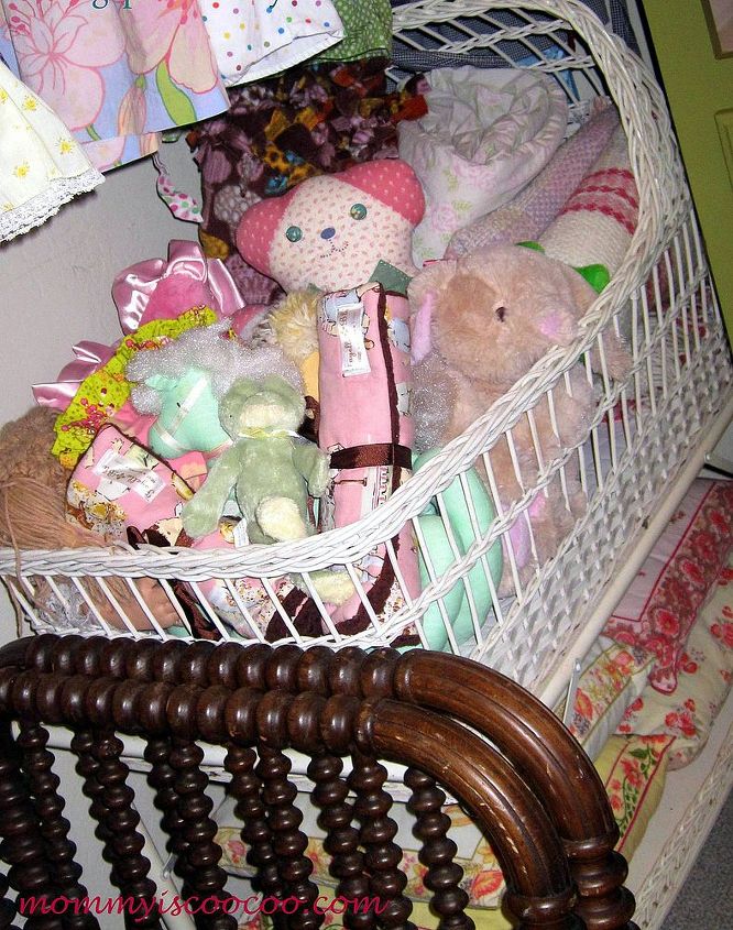 budget closet redo a fairytale before amp after story, closet, A 20 Thrift Store cradle makes for great storage