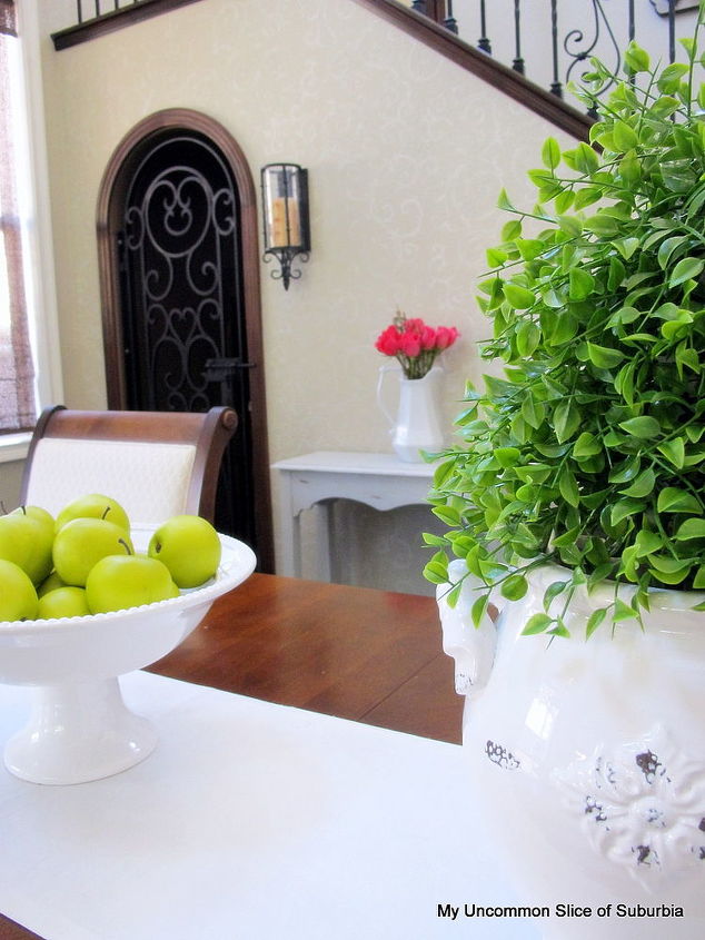 diy topiaries, crafts, I placed them on top of two pots and voila simple spring tablescape