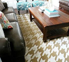 stylishly stenciled indoor rugs with royal design studio stencils, diy, flooring, home decor, painting, Mandi Beyeler of Vintage Revivals used the Houndstooth Allover Stencil to add a graphic pop to this indoor space