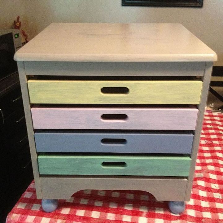 flea market quick flip, painted furniture, repurposing upcycling, A little sanding a little painting and I added some feet but it still seemed to be missing something so I also added a black padded seat to the top sorry no pic of that