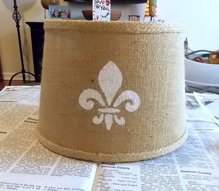 ho to stencil a lampshade, crafts, painting