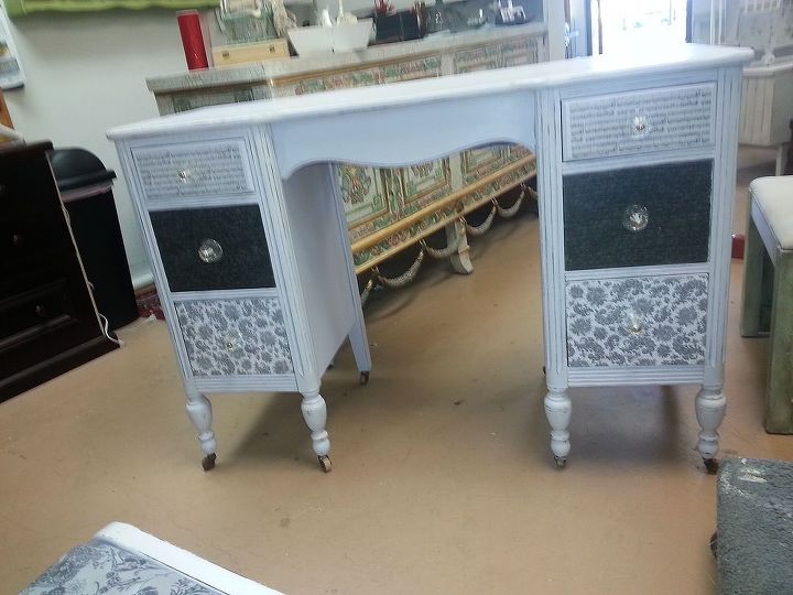 latest project completed with our own version of chalk paint, chalk paint, painted furniture, vanity set finished for clients daughter as a Christmas present