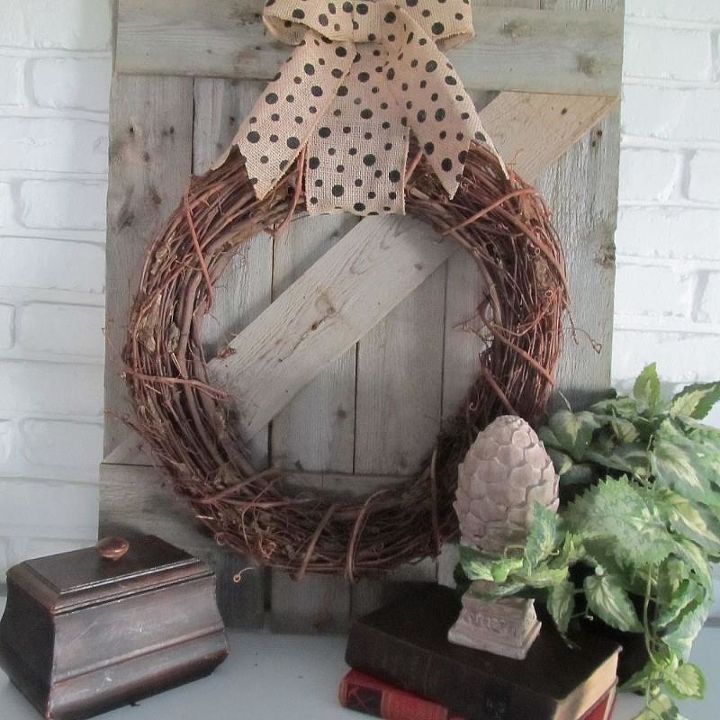repurposed rustic privacy fence, home decor, repurposing upcycling