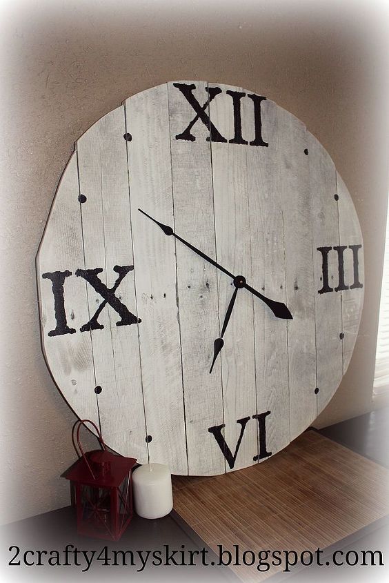 how to make a pallet wood clock, diy, how to, pallet, repurposing upcycling, woodworking projects
