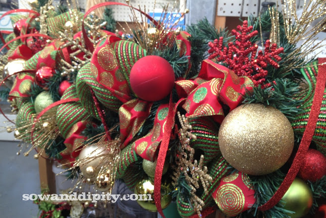 holiday decorating tutorial, christmas decorations, crafts, seasonal holiday decor, wreaths, Big custom garland in red green and gold