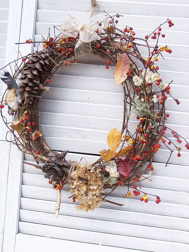 bittersweet projects, crafts, seasonal holiday decor, wreaths