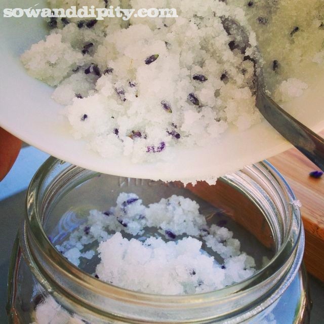 lavender sugar scrub, crafts, Place into a favorite recycled jar that has a tight lid