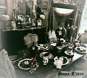 haunted halloween dining room, halloween decorations, seasonal holiday d cor