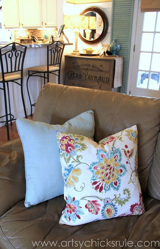 feather pillow fail and a simple no sew fix, crafts, home decor, living room ideas, Like new pillow
