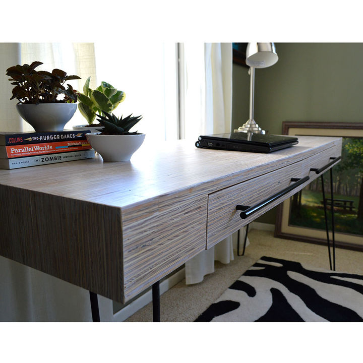 tienes un montn de madera contrachapada que te sobra convirtelo en un mueble nico, El escritorio de chatarra de madera contrachapada