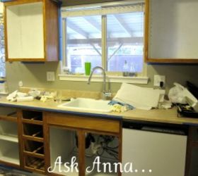 repainting my kitchen cabinets, home decor, kitchen cabinets, kitchen design, painting, Before with the unappealing oak cabinets
