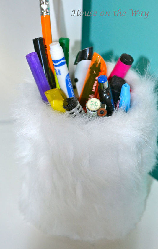 faux fur lampshade and magazine holder, home decor, This is a basic cardboard pencil cup from Walmart that also was wrapped with some faux fur