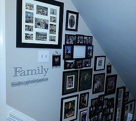 stairway gallery wall, home decor, stairs, Top of stairs