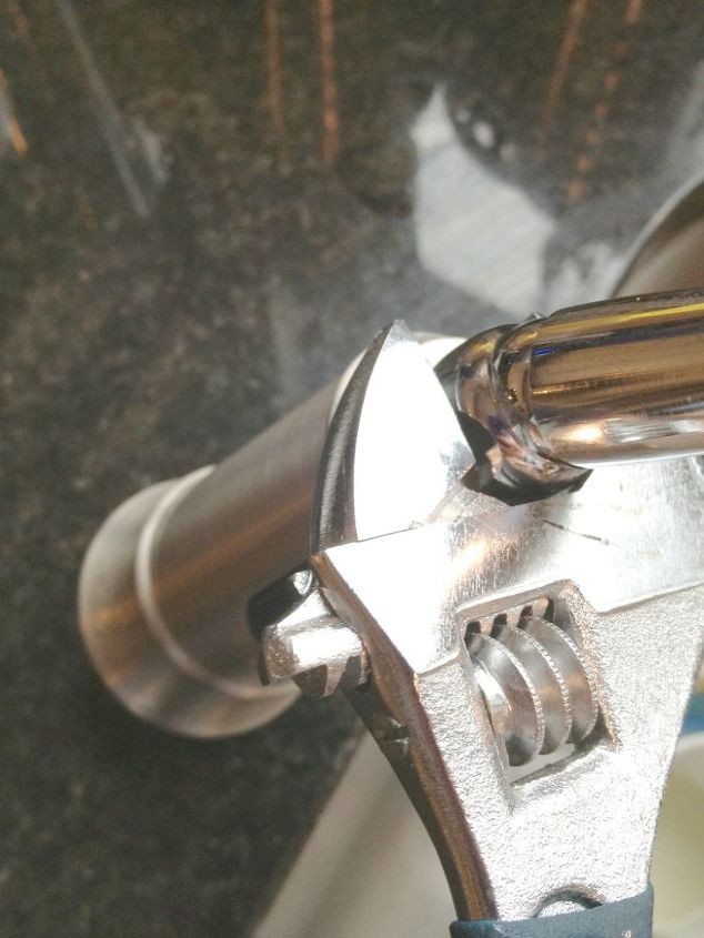 fixing the flow of a kitchen faucet macgyver style, home maintenance repairs, plumbing, Taking off the faucet head