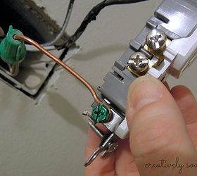 replacing wall outlets, diy, electrical, how to, Connect the bare or green wire to the green screw