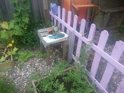 diy pallet picket fence, diy, fences, gardening, how to, painting, pallet, We even made this little bench from the leftover pieces of pallet