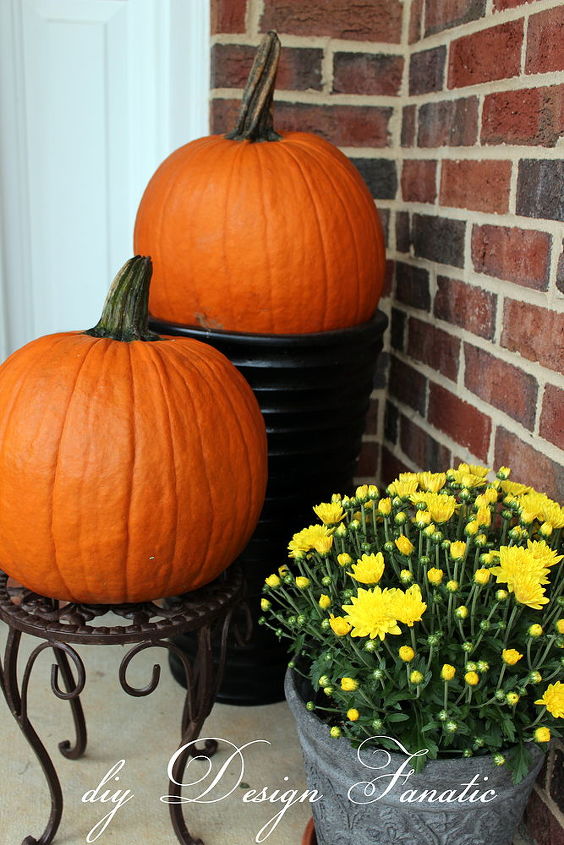 fall front porch, gardening, seasonal holiday d cor