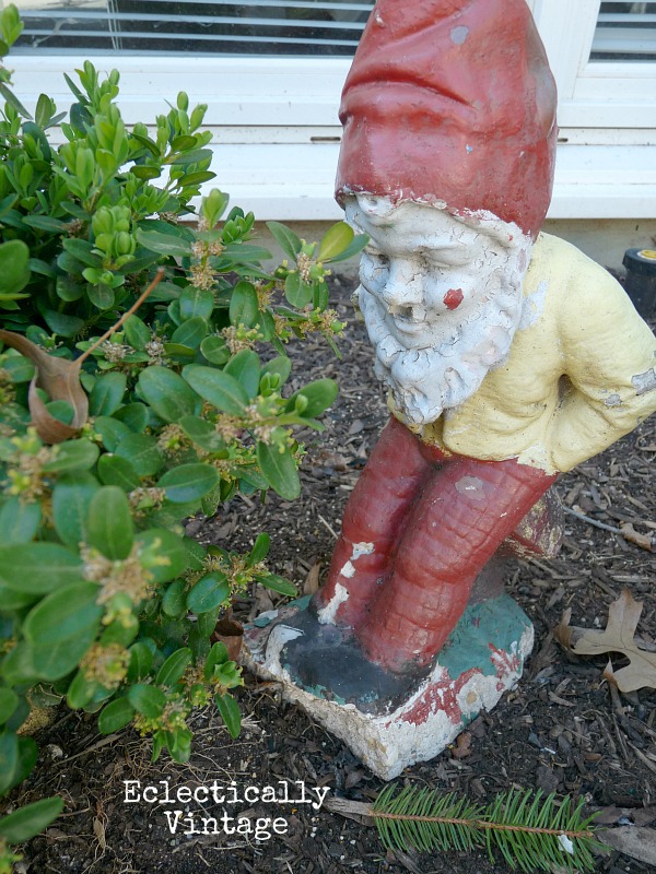 q garden gnomes love them or hate them, gardening, outdoor living, Vintage Garden gnome love em or leave em