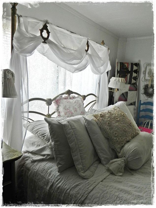 white bedroom, bedroom ideas, home decor, sheer valance adds softness