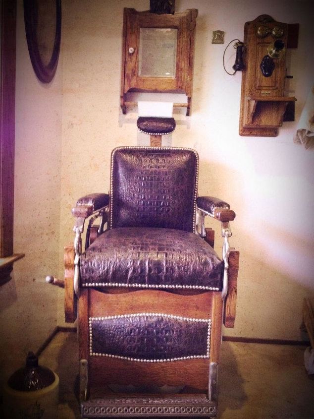 restaurao de cadeira de barbeiro koken