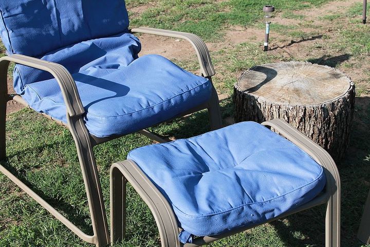 painting the cushions for my lawn chairs, chalk paint, painted furniture, Finished results Two coats of paint