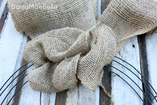 how to make a burlap wreath, crafts, home decor, repurposing upcycling, wreaths