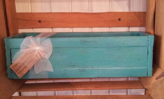 shabby flower box from discarded trim, crafts, flowers, gardening, repurposing upcycling