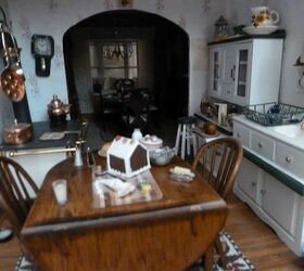 victorian house, crafts, kitchen and dining area