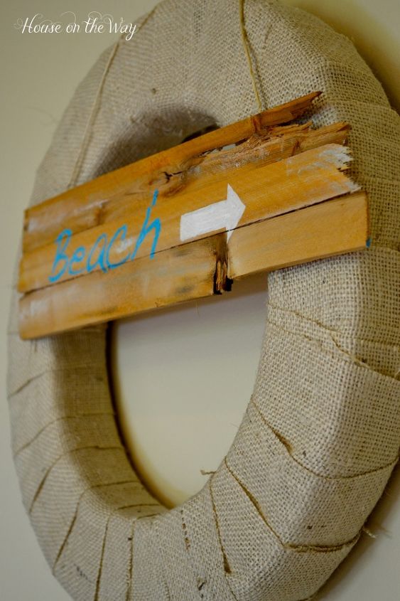 summer burlap wreath, crafts, wreaths, This wreath is completely interchangeable and the form is re usable