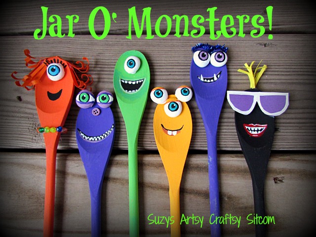 jar o monsters halloween decor, crafts, Jar O Monsters made from wooden spoons and a recycled jar