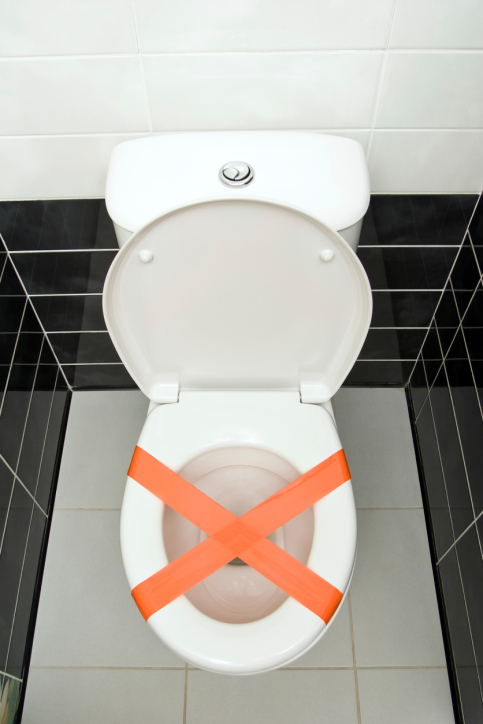 how to clean a clogged toilet, bathroom ideas, cleaning tips