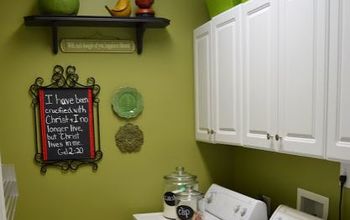 Garden Themed Laundry Room With A Killer Drying Rack