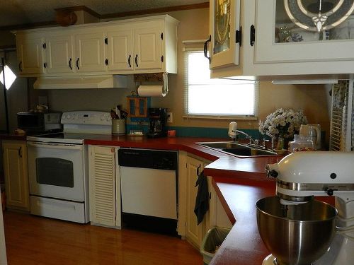 Painting particle board cabinets in mobile home Hometalk Painting particle board cabinets in mobile home Hometalk