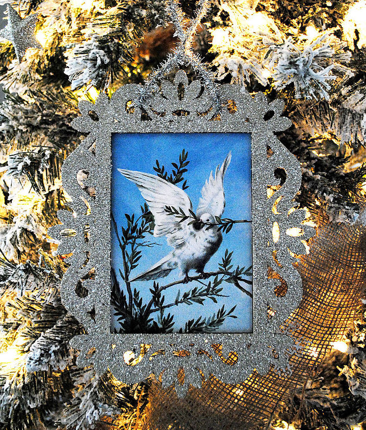 glass glitter frame ornaments, christmas decorations, crafts, seasonal holiday decor, Frame Ornament with Dove