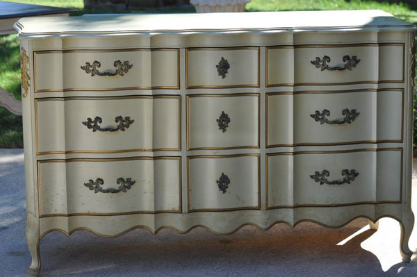 painted french provincial triple dresser, Before