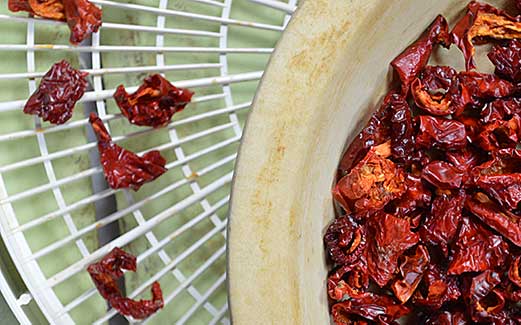 how to dry your own peppers, homesteading, Once dehydrated peppers can be stored in a clean jar with a lid tightly fastened or store in a heavy duty plastic bag Be sure peppers are completely dried before storing to prevent spoiling from moisture