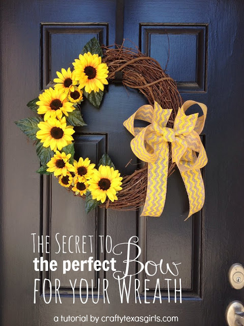 the secret to a really good bow for a wreath, crafts, wreaths