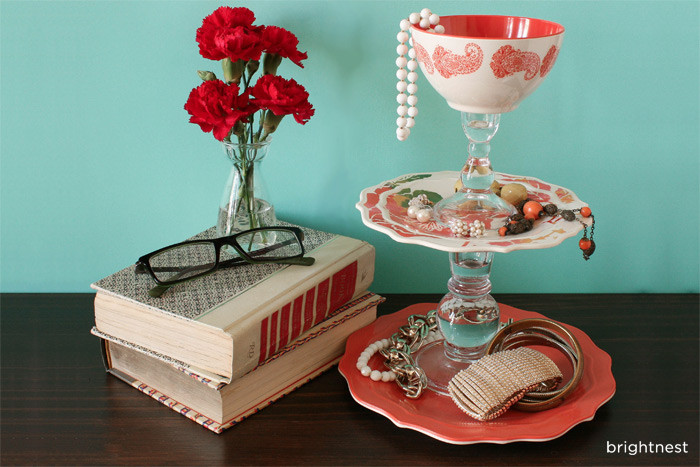 diy project turn dinnerware into a jewelry tray, crafts, repurposing upcycling